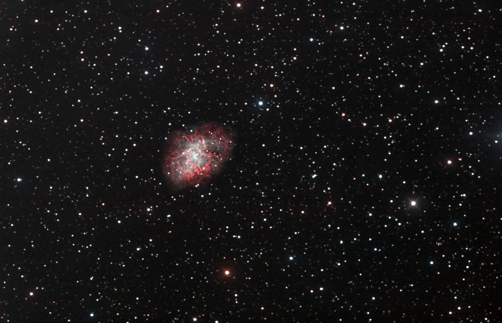 Nébuleuse du Crabe M1 photographiée depuis l'observatoire Astronarium Aniane, résidu de supernova