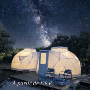 Hébergement insolite Bulle Constellation et spa privatif